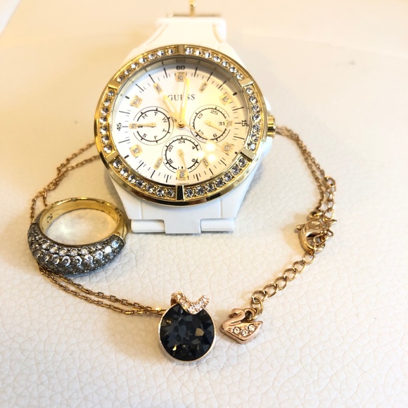 Guess Wrist Watch main image 5